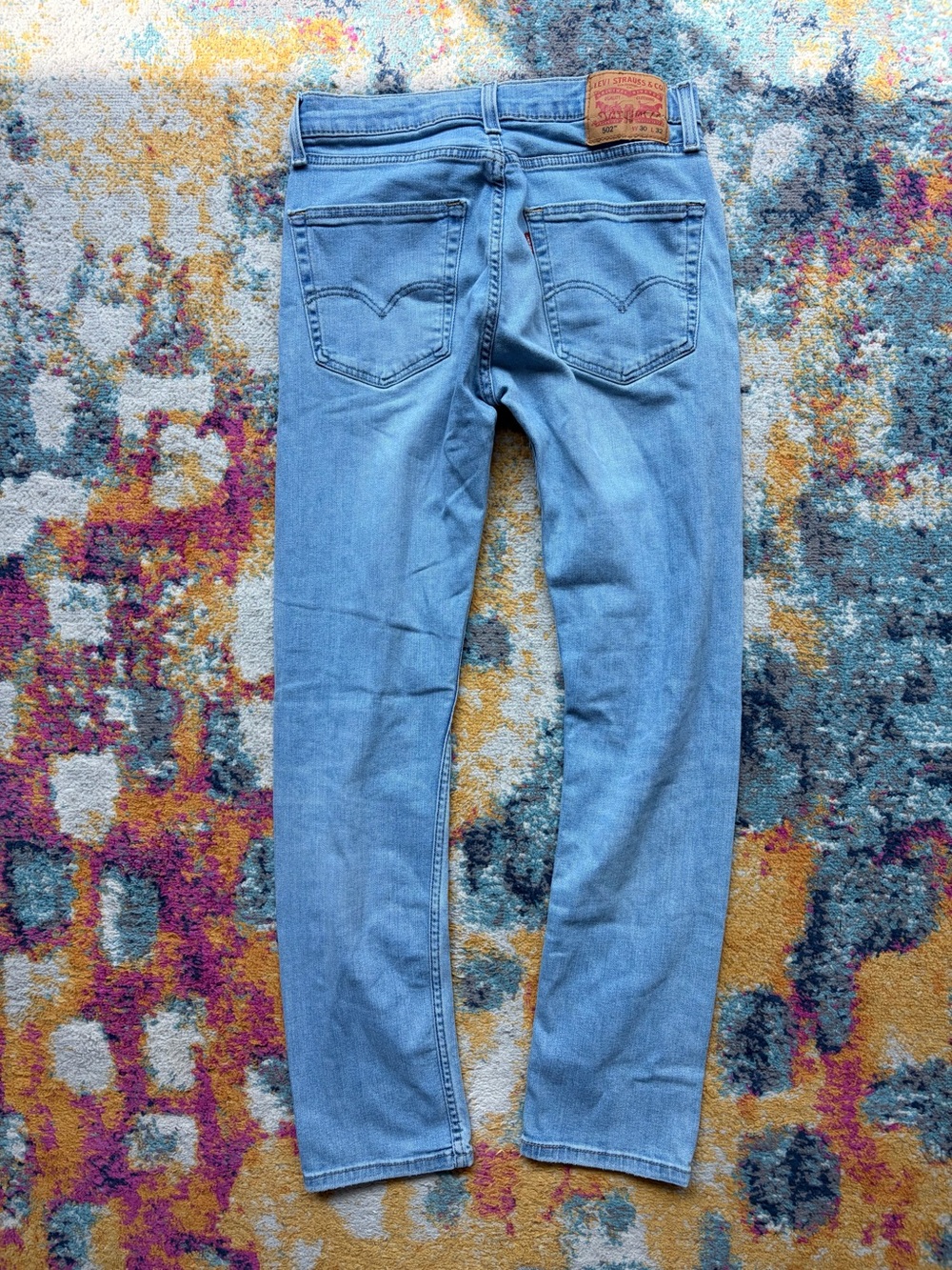 Levi’s 502 Jeans